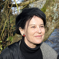 Irène Frain, marraine des « Journées des Femmes de Lettres » à Villeneuve-sur-Lot Irène Frain, marraine des « Journées des Femmes de Lettres » à Villeneuve-sur-Lot