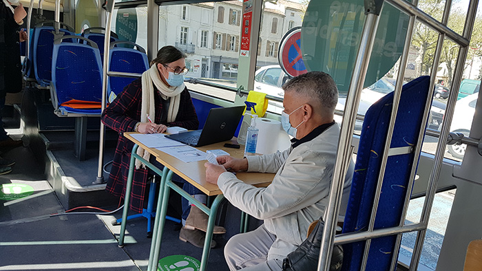 Le bus citoyen de Villeneuve-sur-Lot Le bus citoyen de Villeneuve-sur-Lot